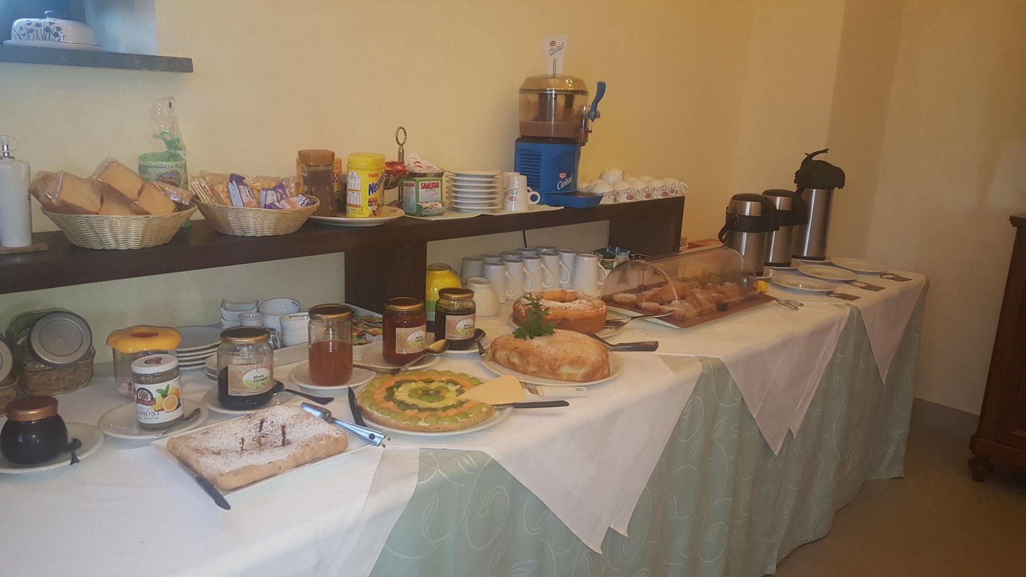 Antico Borgo Petralia Guest House Дзаферана Етнеа Екстериор снимка